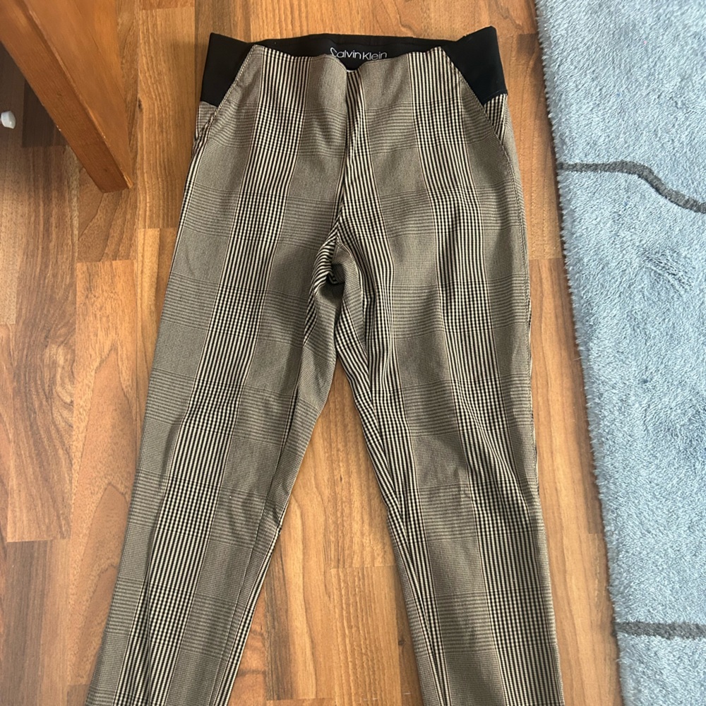 Calvin Klein Women’s Tan Checkered Dress Pants